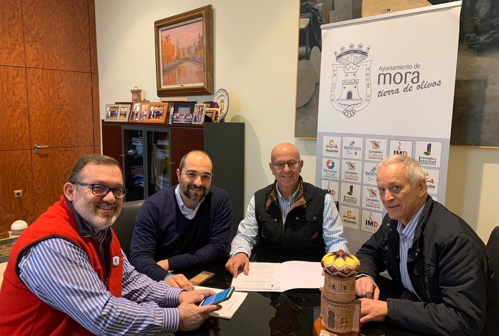 Reunión con el Alcalde de Mora para presentar la presentación de las Ordenanzas