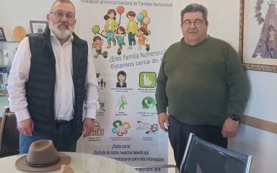 NOS REUNIMOS EN SANTA CRUZ DE LA ZARZA CON SU ALCALDE